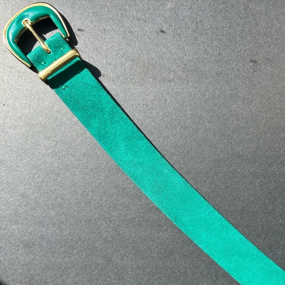 VTG St. John Teal Suede Belt with Gold Accents & Enamel Buckle | size 6 - Picture 5 of 12